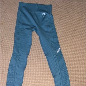 3 pairs of gymshark leggings!